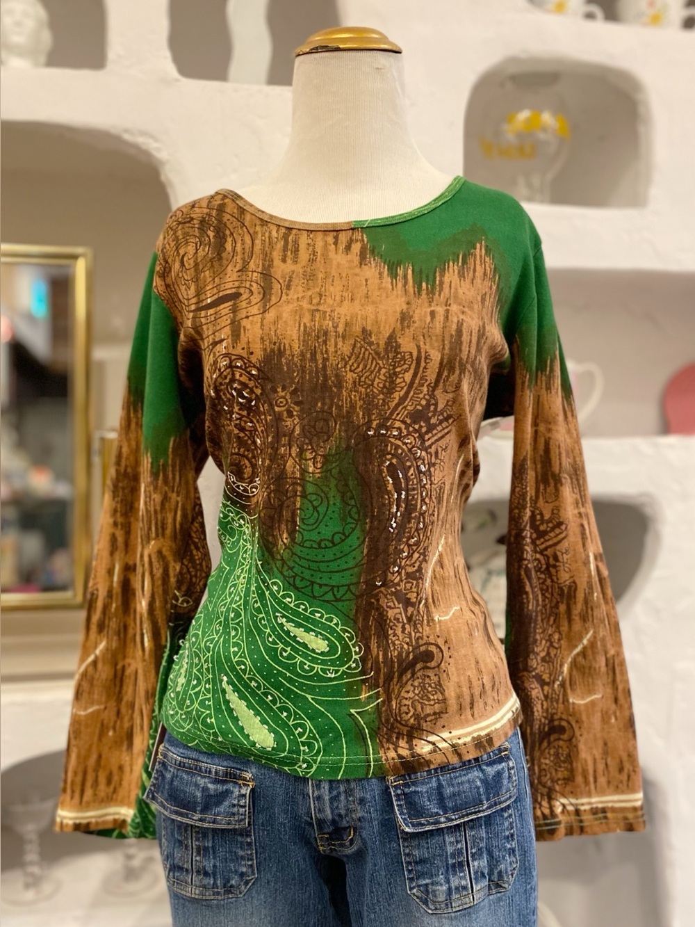 Y2K Stretchy Cotton Green & Brown Beaded Paisley Long-Sleeve Women’s Graphic Top